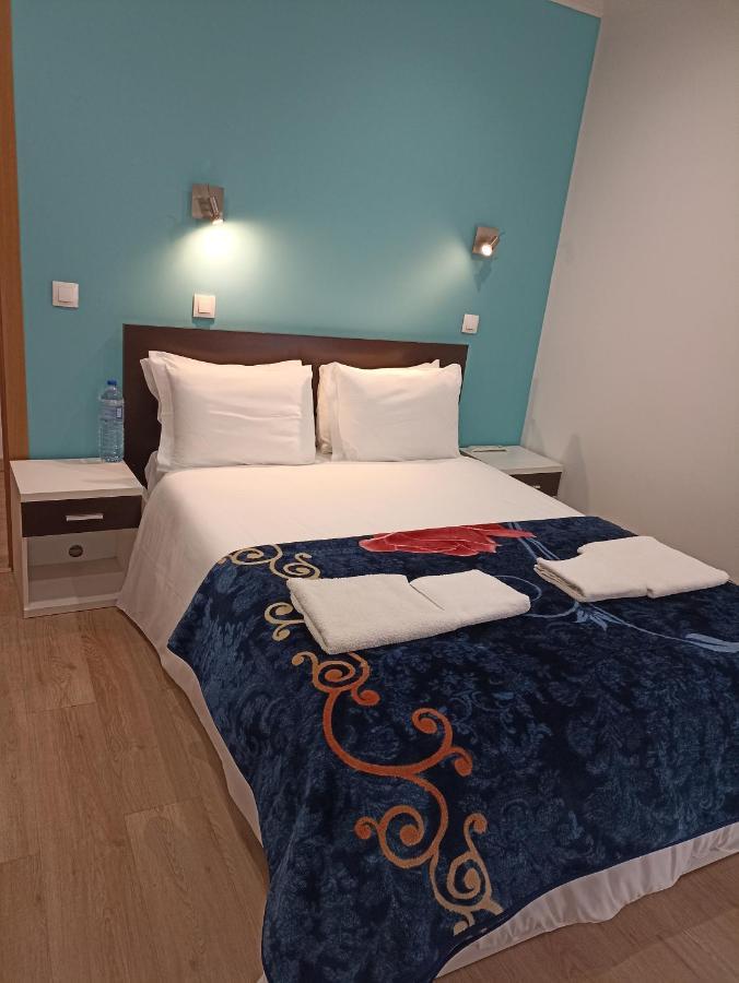 Martim Moniz 28 Guest House Lisbon Luaran gambar